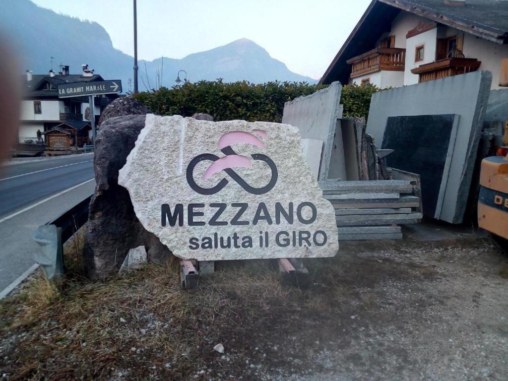 Casa Renzo - Dolomiti - Trentino Apartment Mezzano Luaran gambar